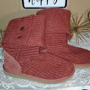 Burgundy ugg sweater boots